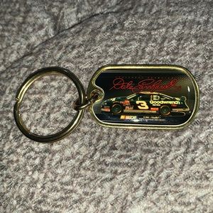EUC Dale Earnhardt metal keychain